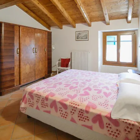 2 Bedroom Amazing In Loiano