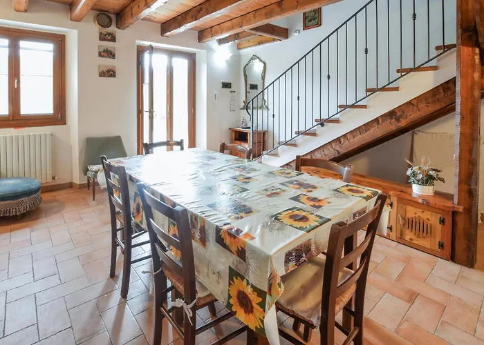 2 Bedroom Amazing In * 로이아노