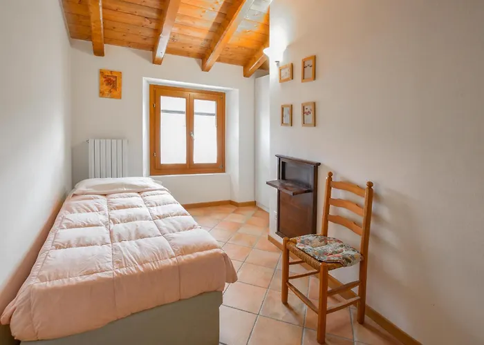 2 Bedroom Amazing In * 로이아노